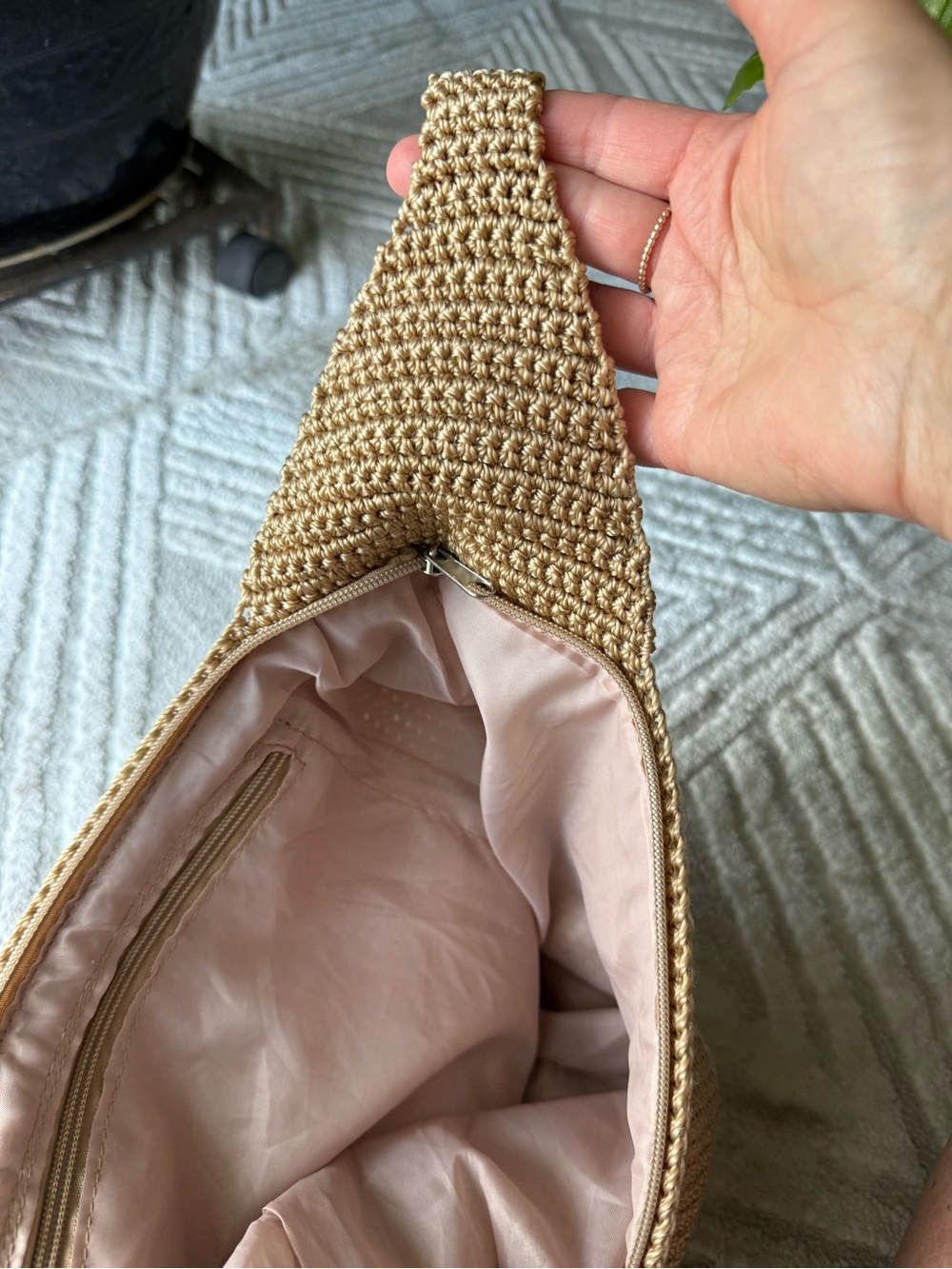 Crochet Crossbody Bag in Natural Tan - Picture 6 of 13